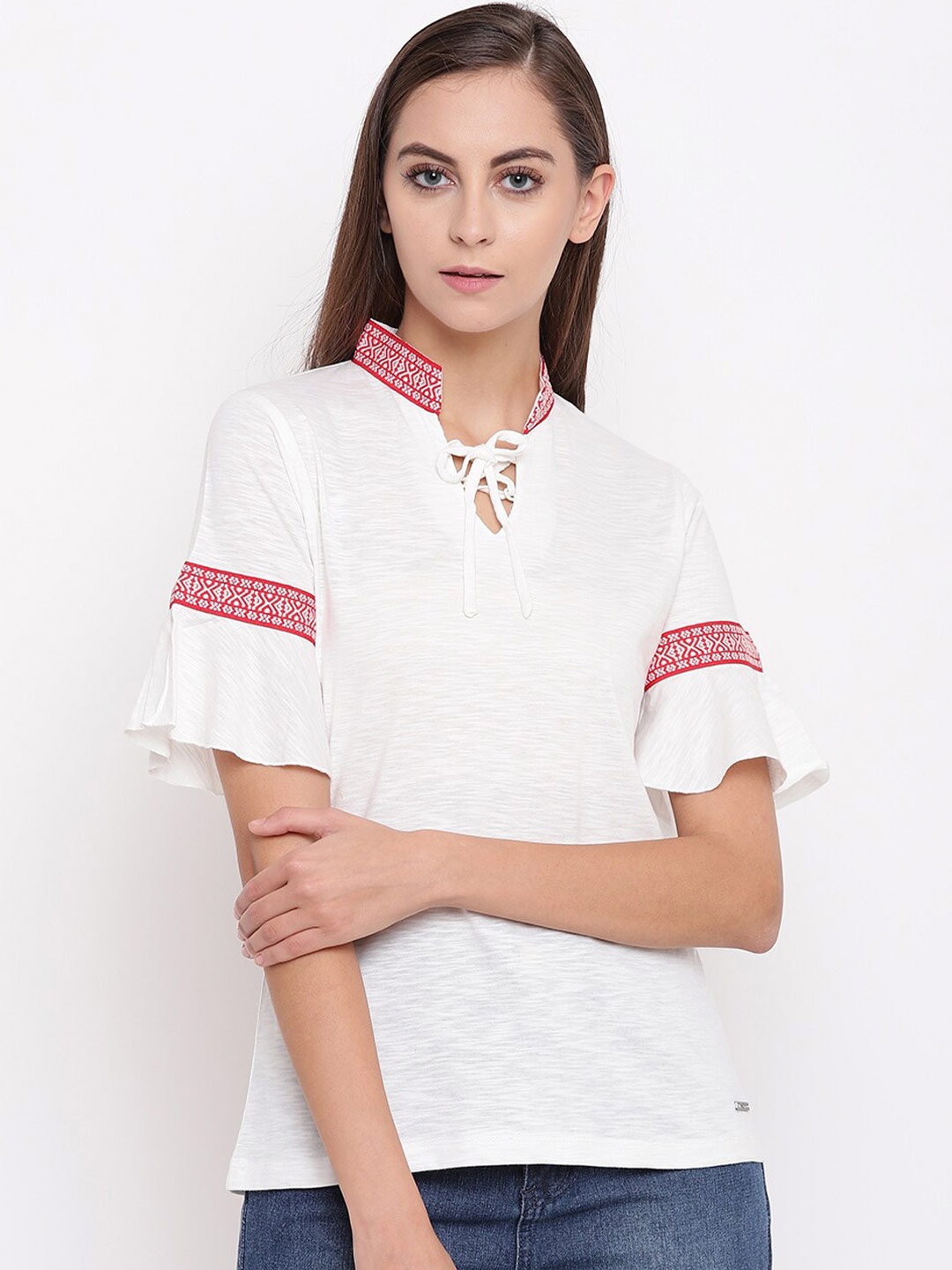 

Miss Grace Women Off White Tie-Up Neck Top