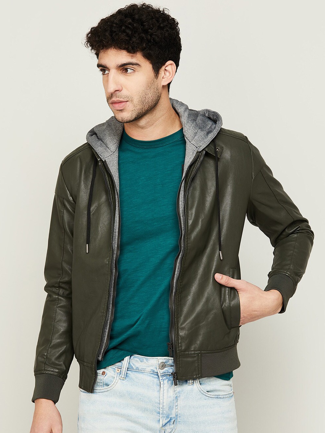 

Bossini Men Olive Green Lightweight Bomber Jacket