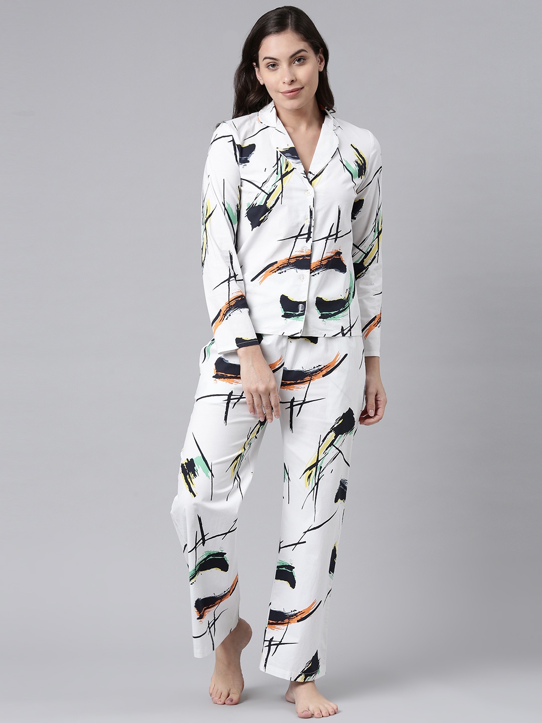 

EVERYDAY by ANI Women White & Black Printed Night suit