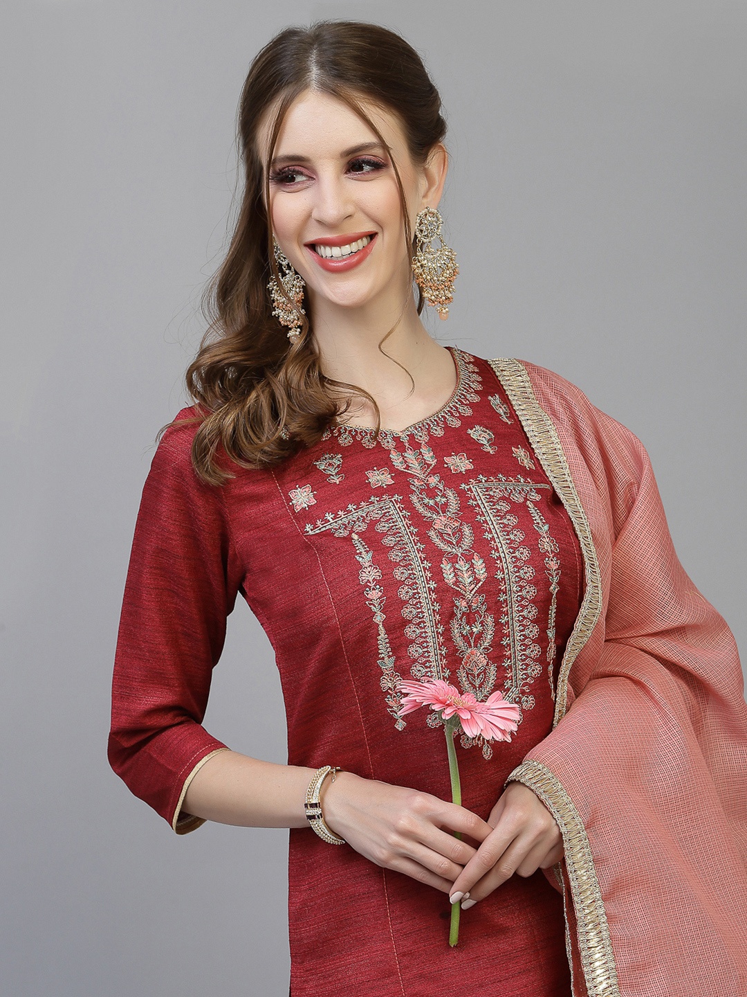 

SKYLEE Women Maroon Floral Embroidered Kurta with Trousers & With Dupatta