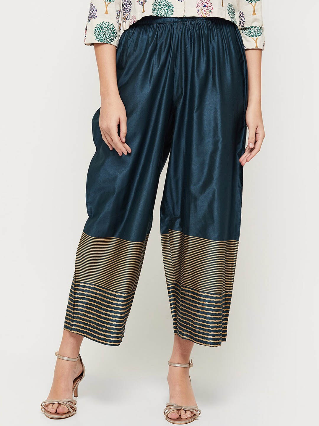

max Women Black Printed Palazzo, Blue