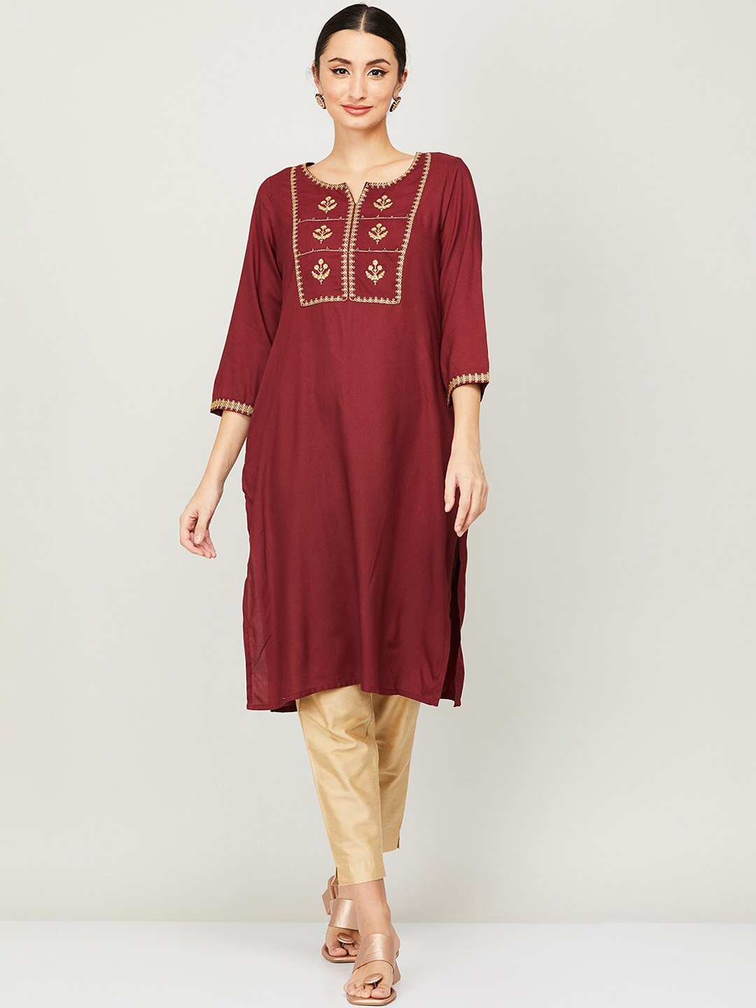 

Melange by Lifestyle Women Brown Yoke Design Thread Work Kurta