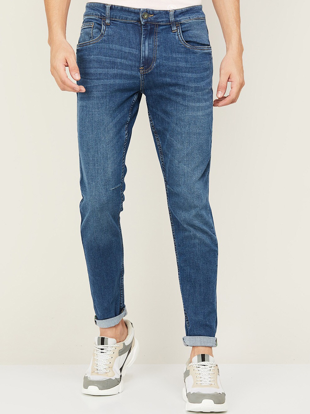 

Bossini Men Blue Skinny Fit Light Fade Jeans
