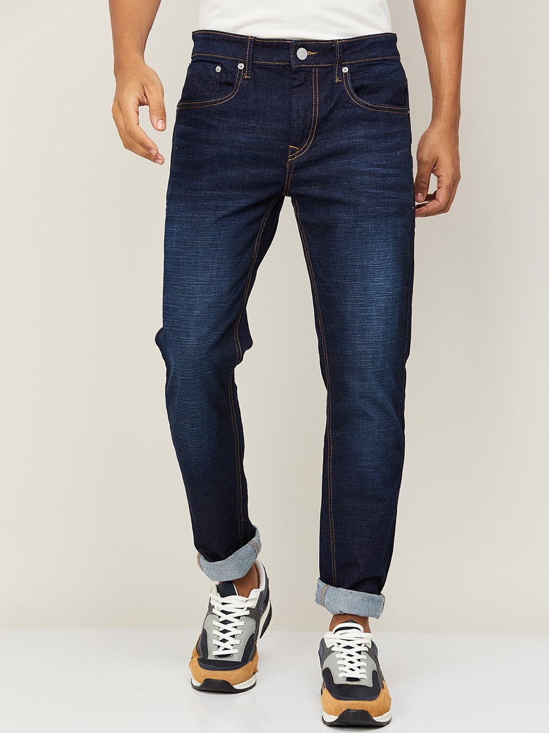 

Fame Forever by Lifestyle Men Blue Light Fade Jeans