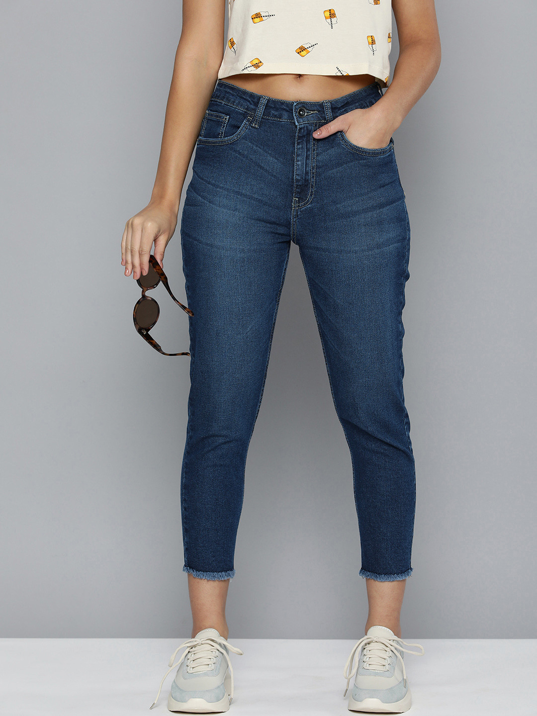 

Flying Machine Women Blue Veronica Skinny Fit High-Rise Light Fade Frayed Hem Crop Jeans