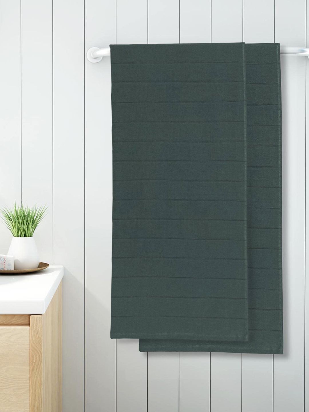 

Sleeping Owls- because your sleep matters Pack of 2 Olive Green Solid GSM 250 Bath Towel