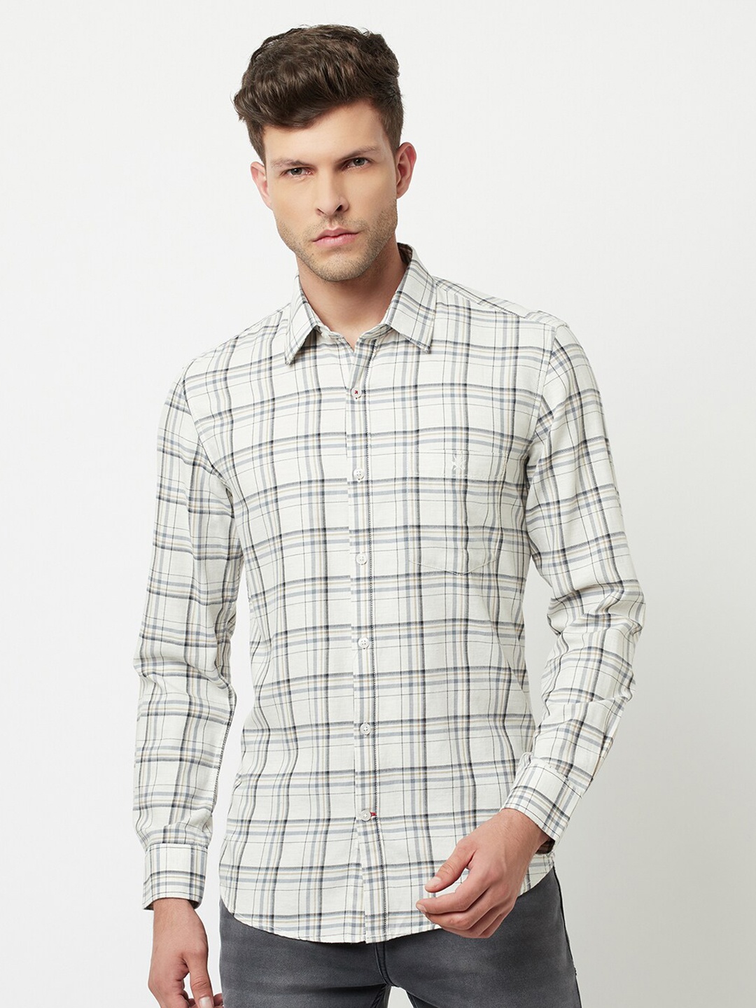

Crimsoune Club Men Cream-Coloured Slim Fit Tartan Checked Pure Cotton Casual Shirt