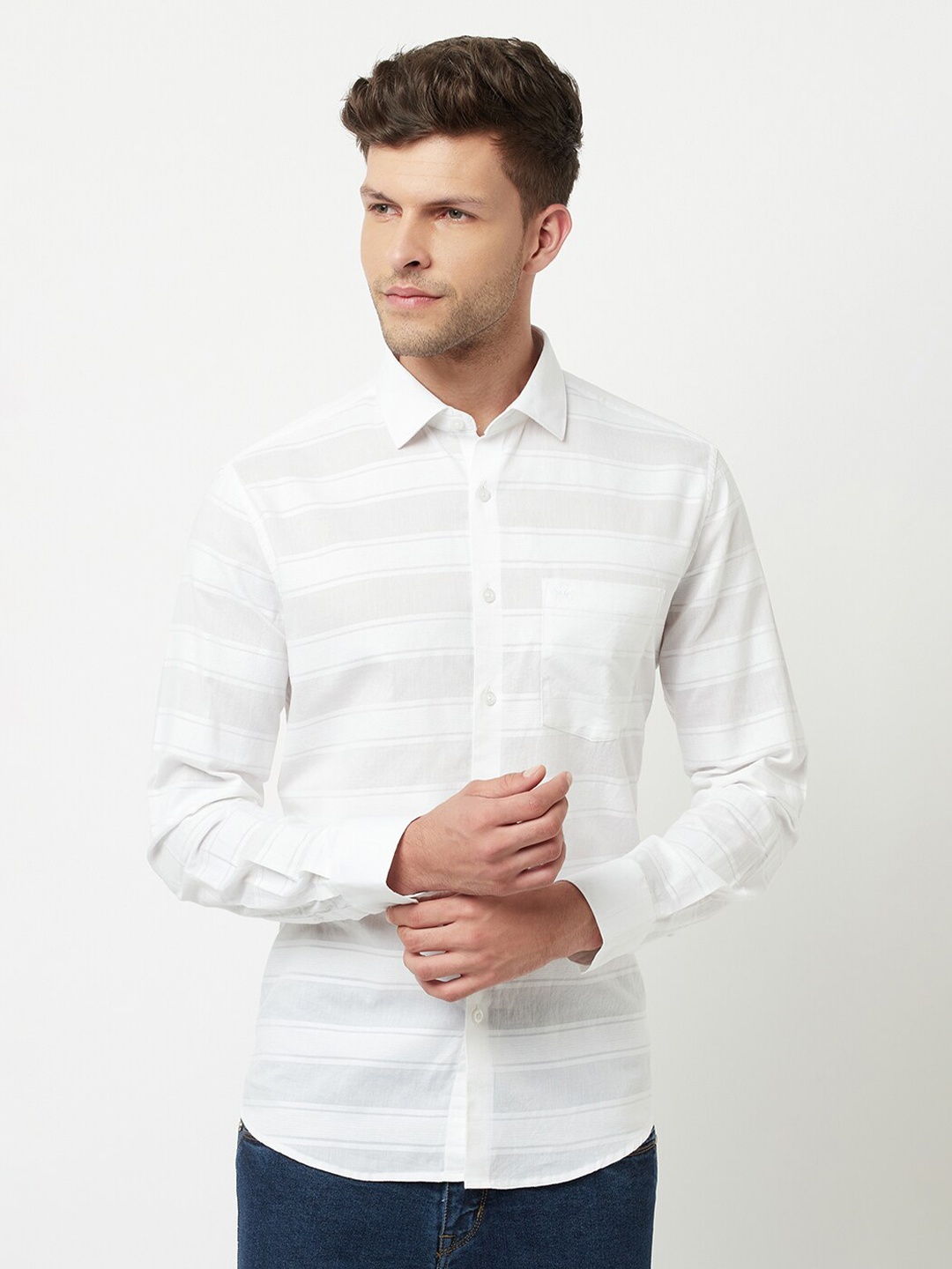 

Crimsoune Club Men White Slim Fit Horizontal Striped Casual Shirt