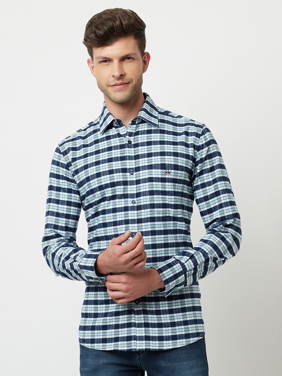 

Crimsoune Club Men Navy Blue Slim Fit Checked Casual Shirt