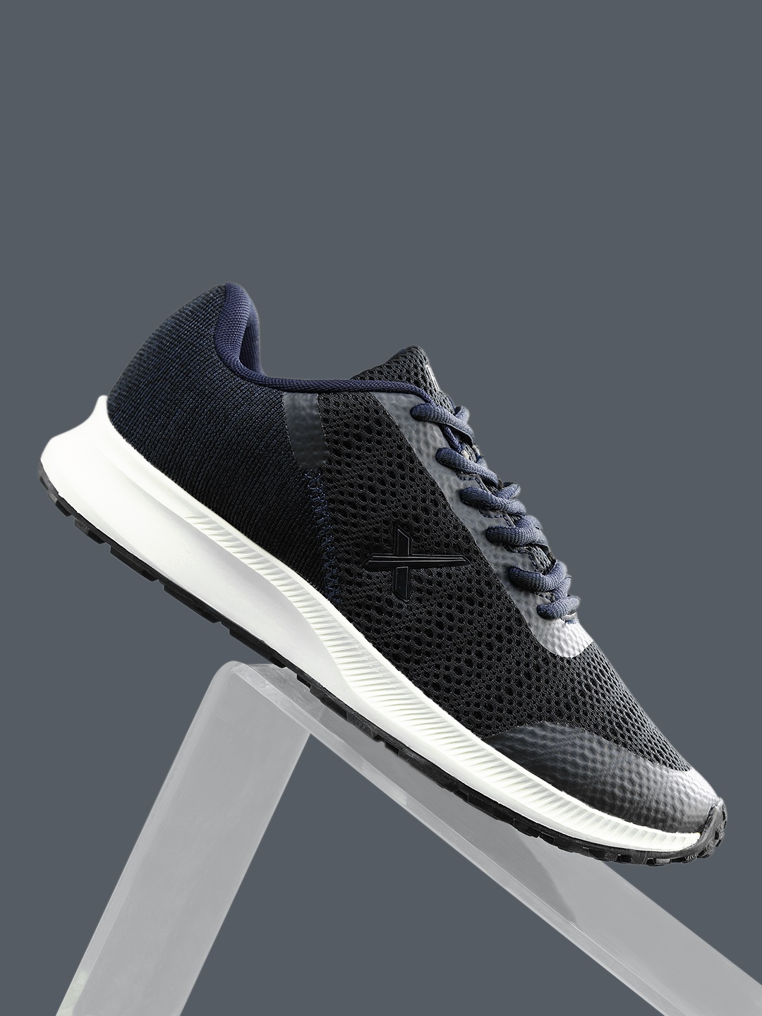 

HRX by Hrithik Roshan Men Navy Blue Woven Design Running Shoes