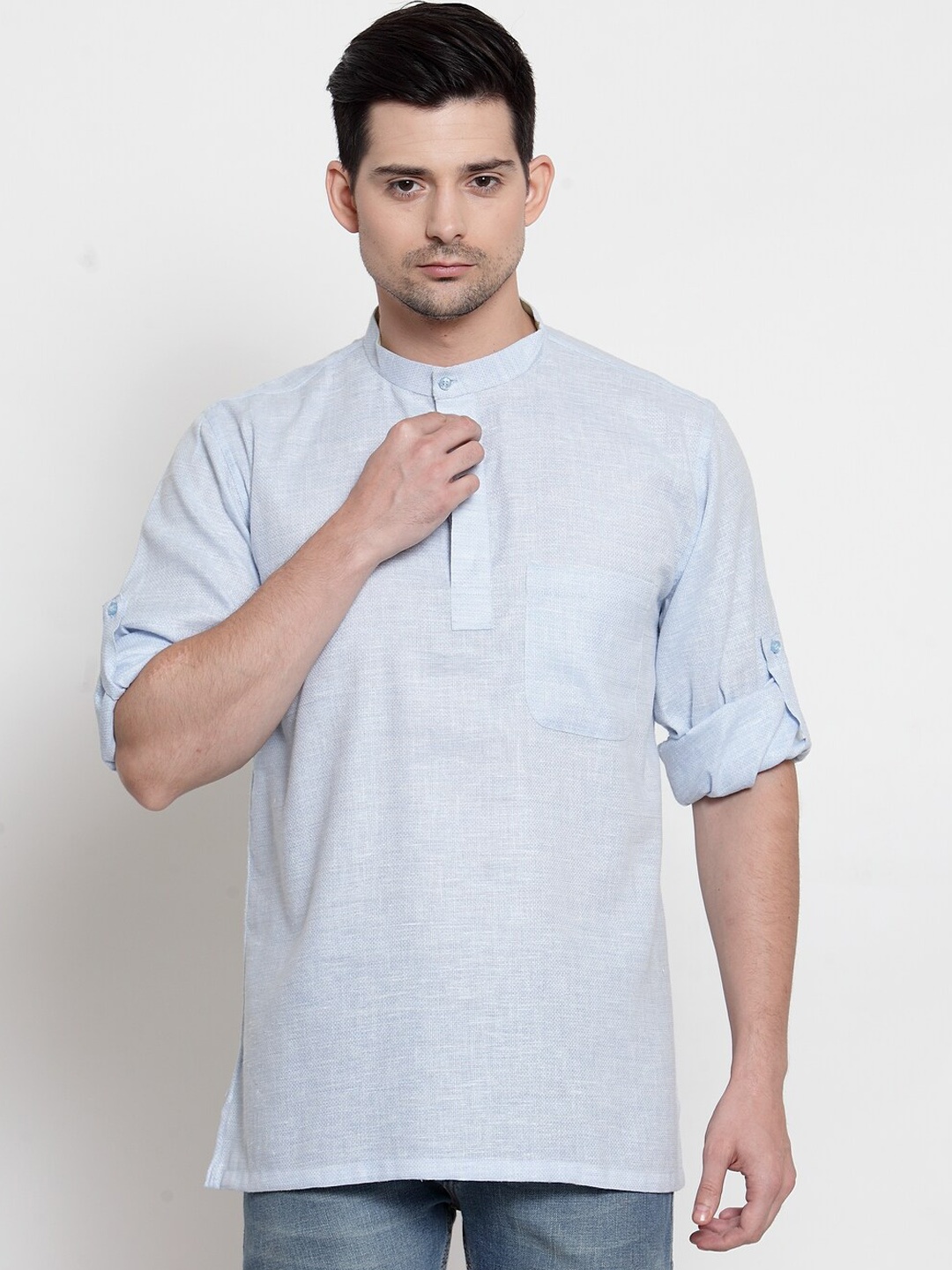 

NEUDIS Men Blue Cotton Linen Blend Mandarin Collar Roll Up Sleeve Short Kurta