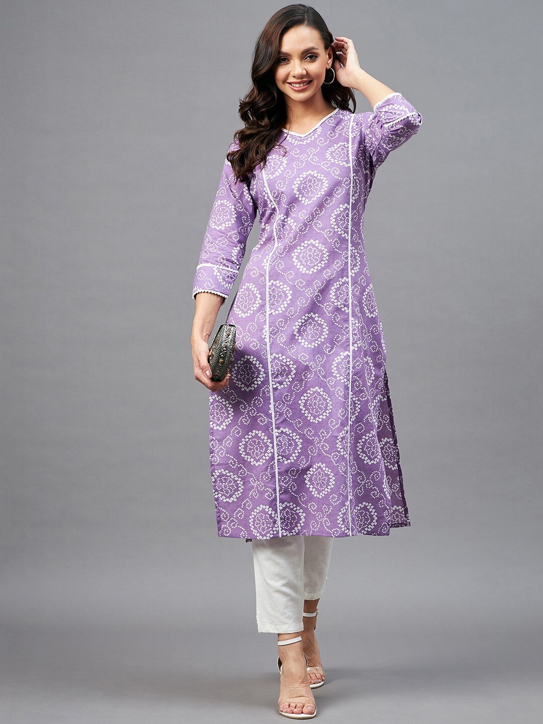 

Azira Women Lavender & White Bandhani Printed Cotton Kurta