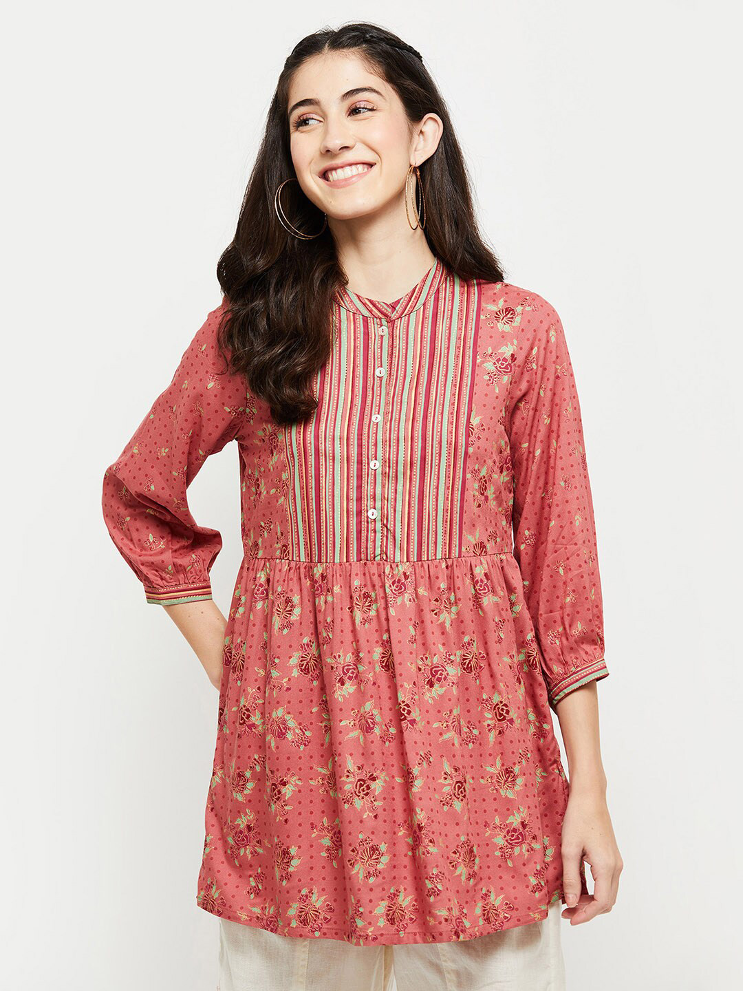 

max Women Pink & Olive Green Rayon Printed Mandarin Collar Tunic