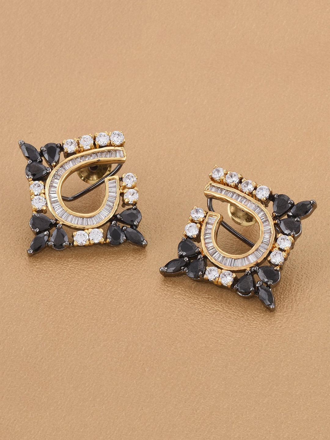 

Tistabene Black & White Gold-Plated Square Studs Earrings