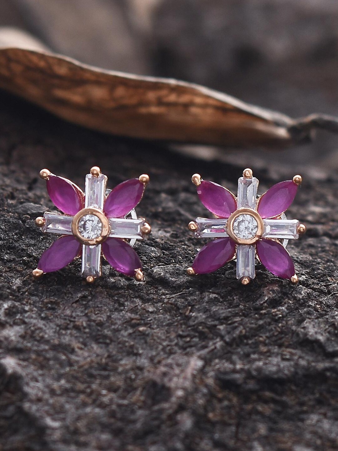 

Tistabene White & Purple Contemporary Studs Earrings