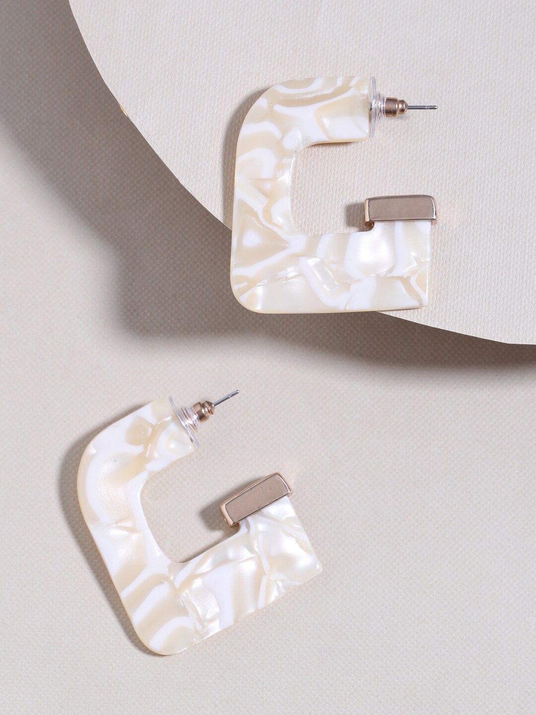 

Tistabene White Contemporary Hoop Earrings