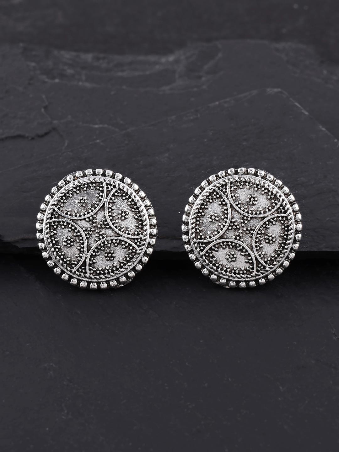 

Tistabene White Circular Studs Earrings