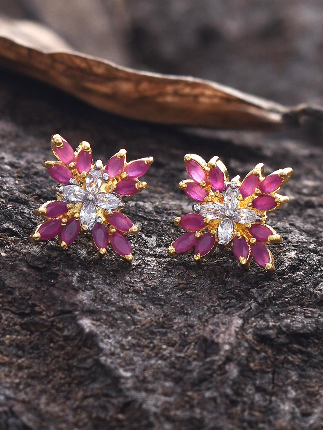 

Tistabene Pink & White Contemporary Studs Earrings