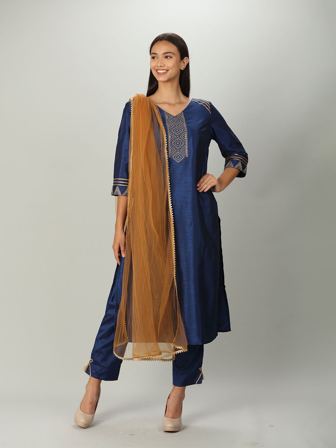 

Mustard Gold-Toned Dupatta