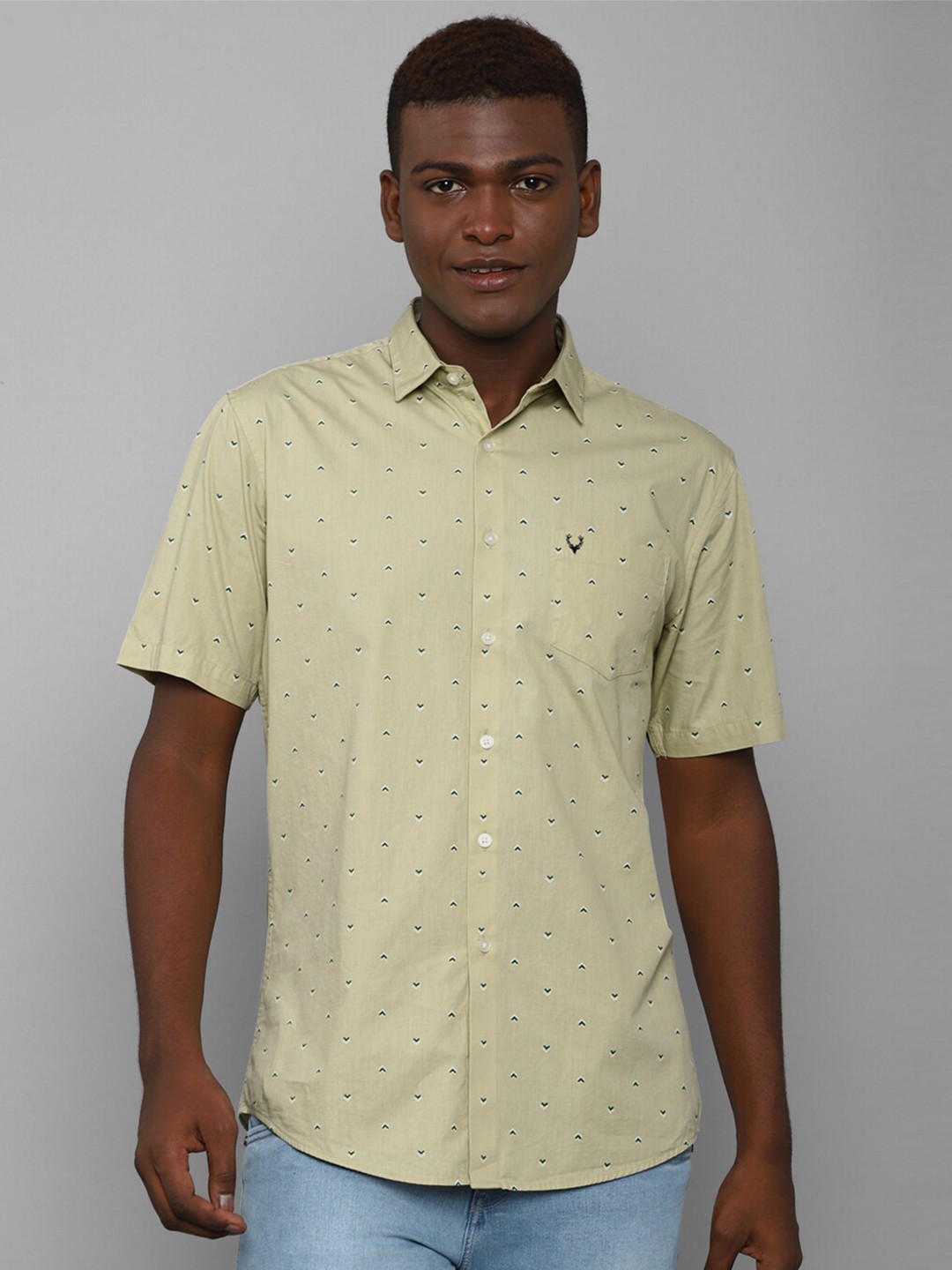 

Allen Solly Men Khaki Slim Fit Printed Casual Shirt