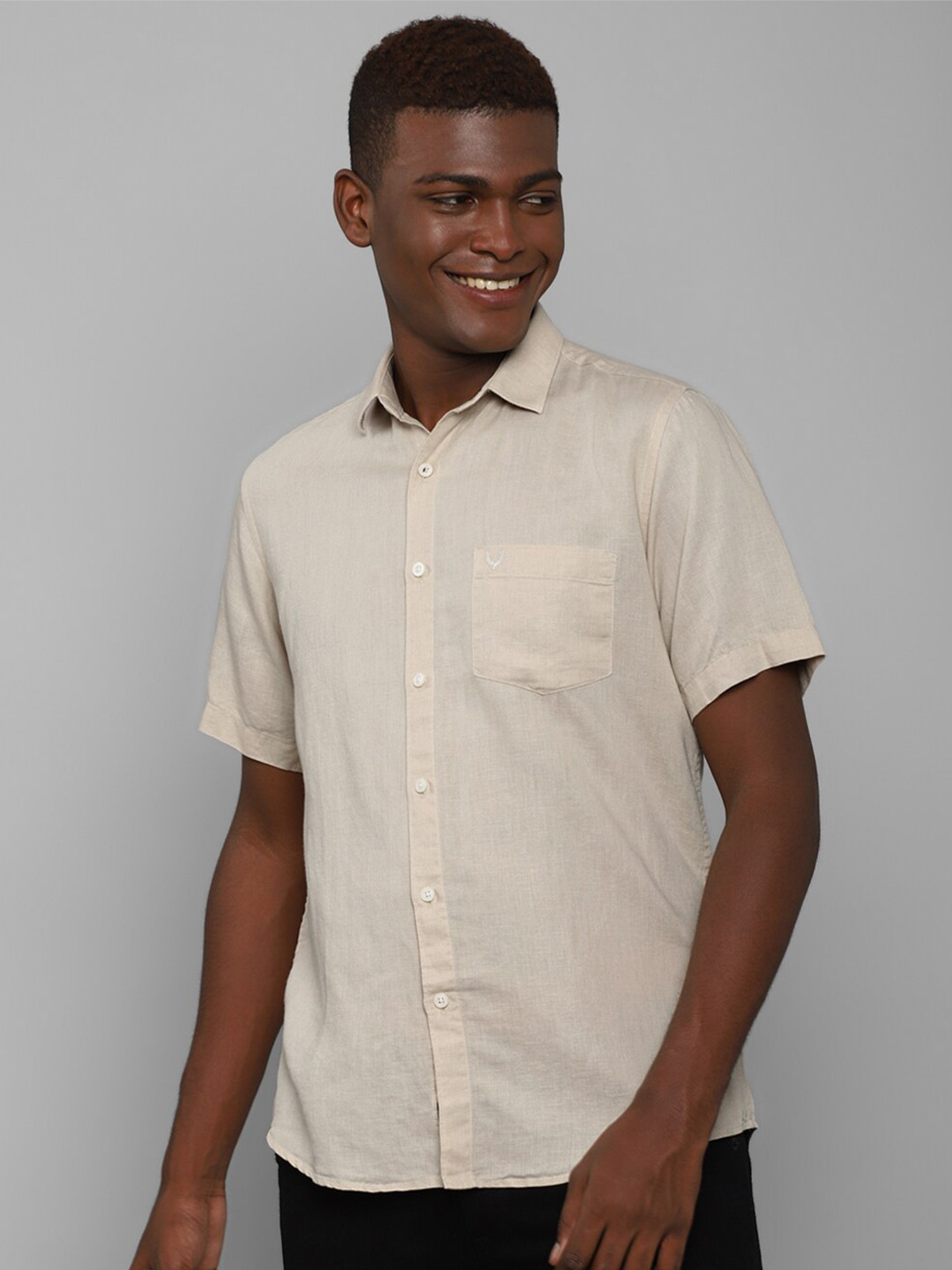 

Allen Solly Men Beige Slim Fit Casual Shirt