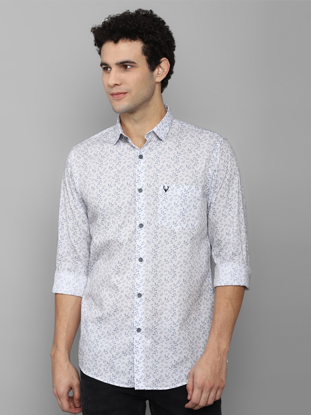 

Allen Solly Men Blue Slim Fit Floral Printed Casual Shirt
