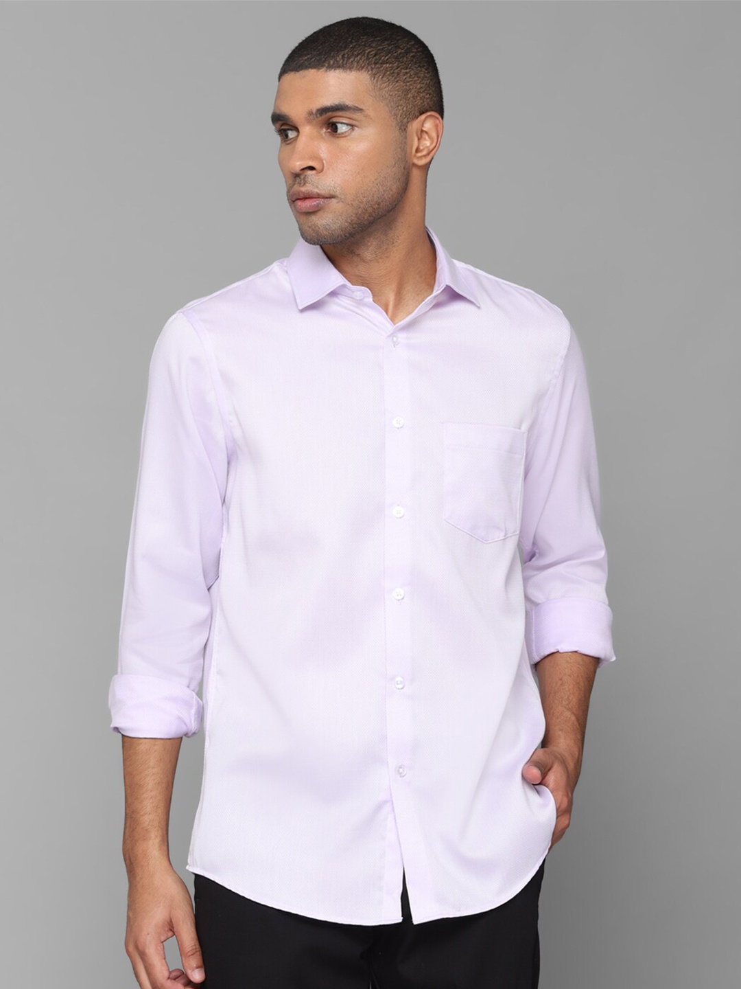 

Allen Solly Men Purple Solid Cotton Slim Fit Casual Shirt