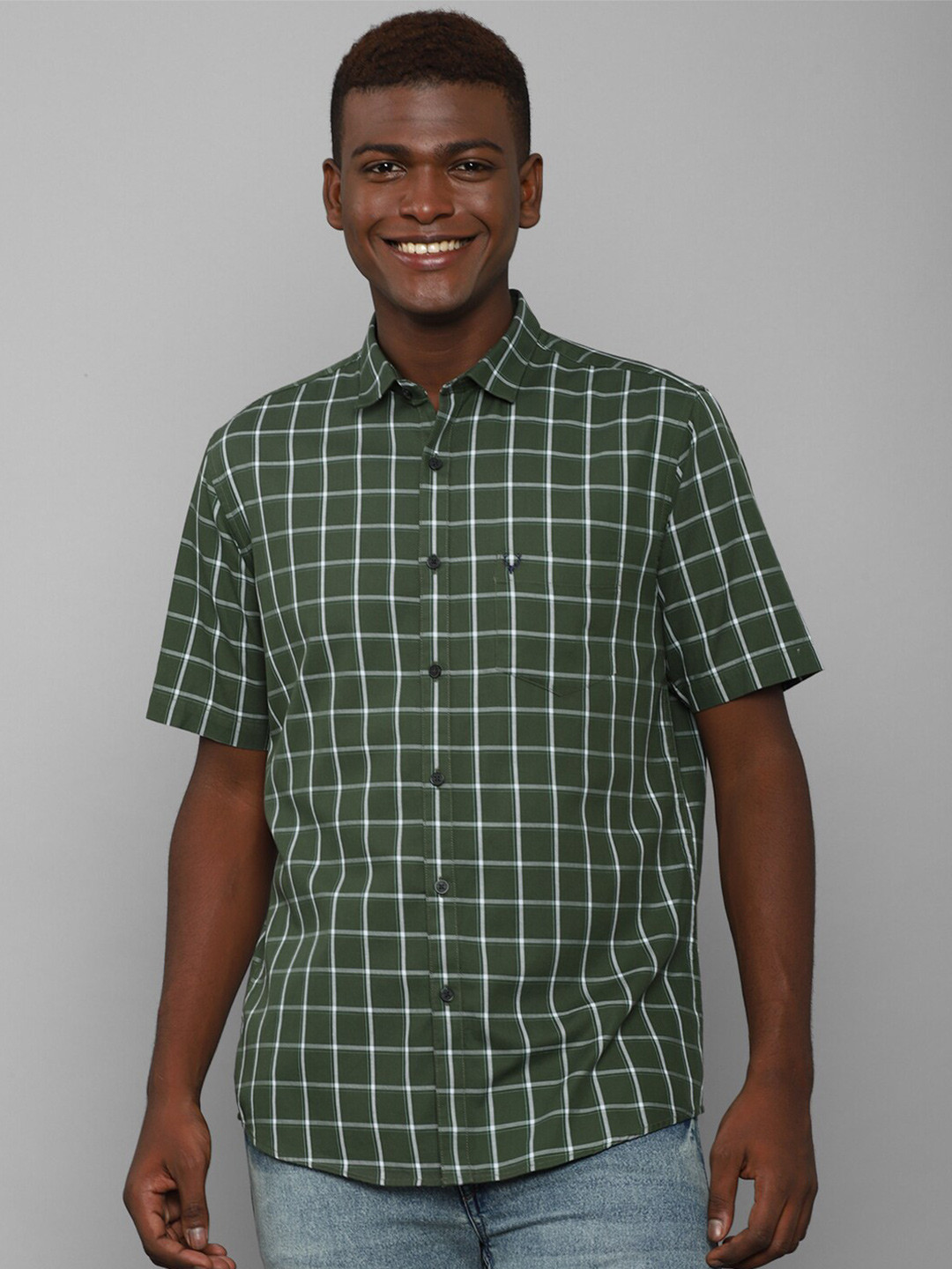 

Allen Solly Men Olive Green Slim Fit Windowpane Checks Checked Casual Shirt