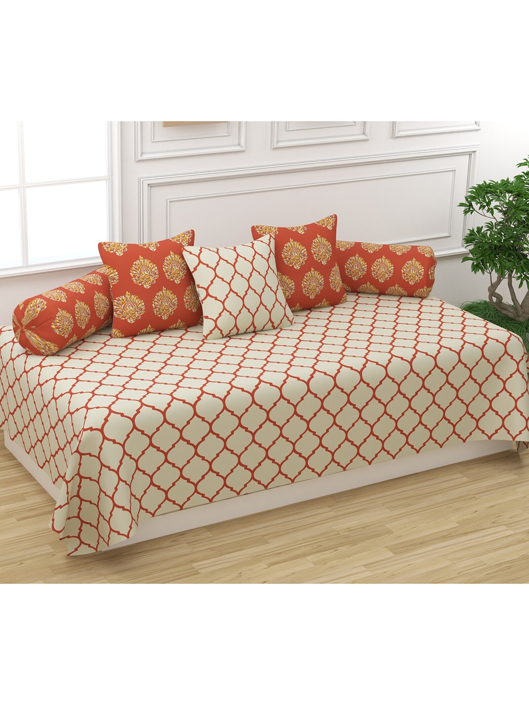 

Trance Home Linen Set Of 6 Red & Cream Coloured Pure Cotton 200 TC Diwan Set