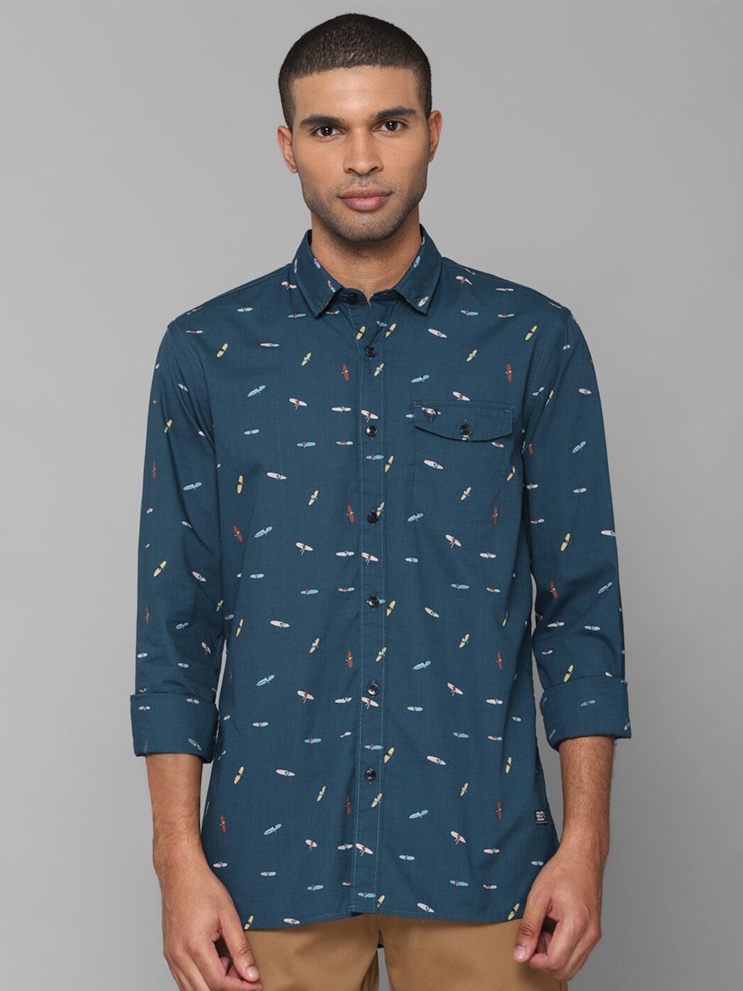 

Allen Solly Sport Men Blue Printed Casual Shirt