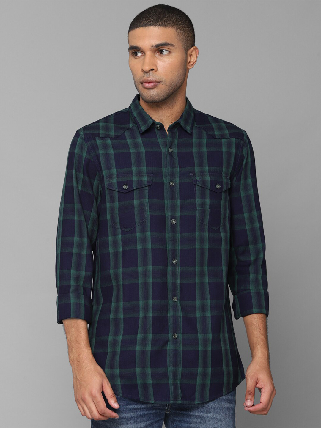 

Allen Solly Sport Men Navy Blue Checked Pure Cotton Casual Shirt