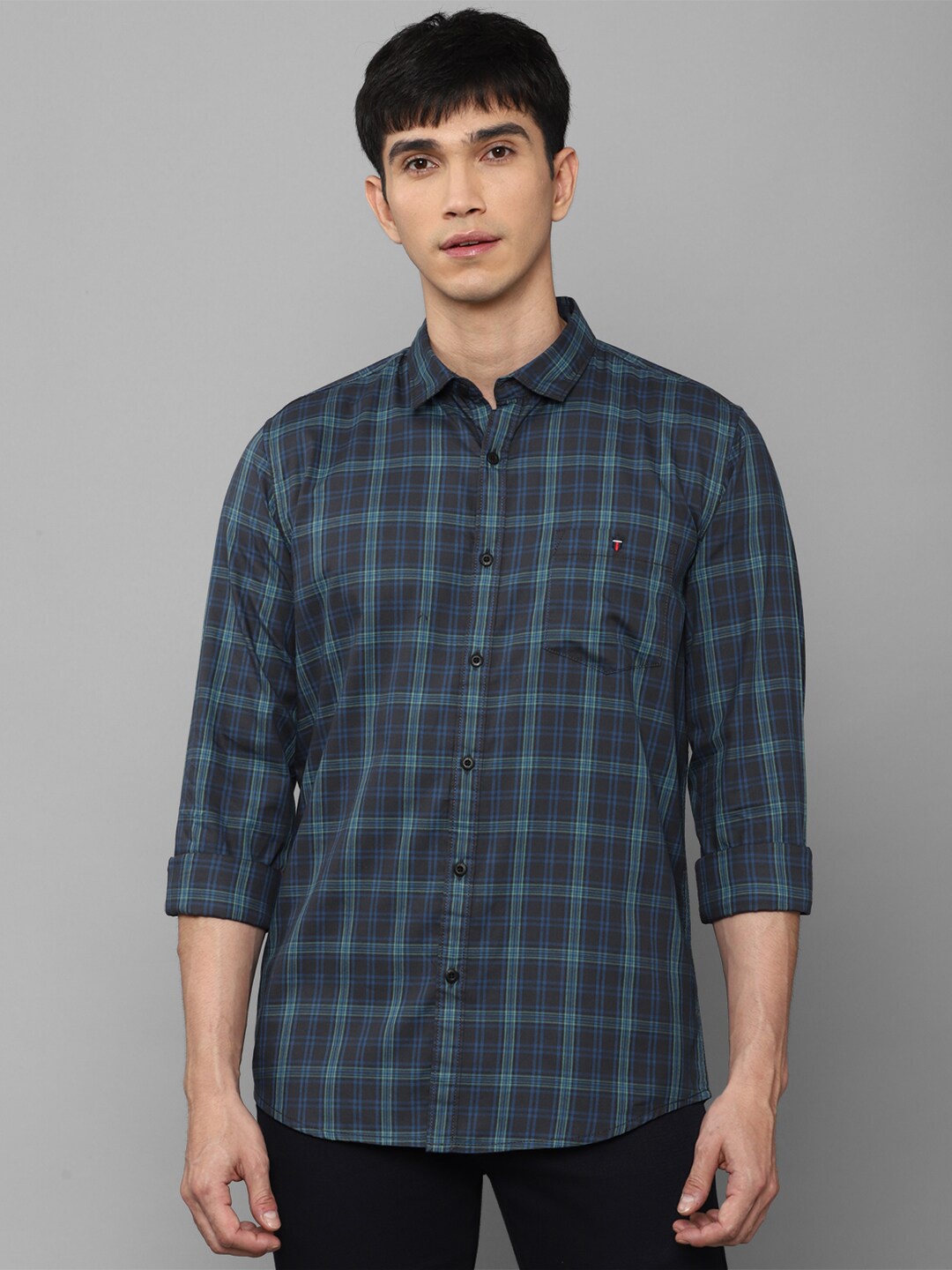 

Louis Philippe Jeans Men Navy Blue Slim Fit Tartan Checks Checked Cotton Casual Shirt