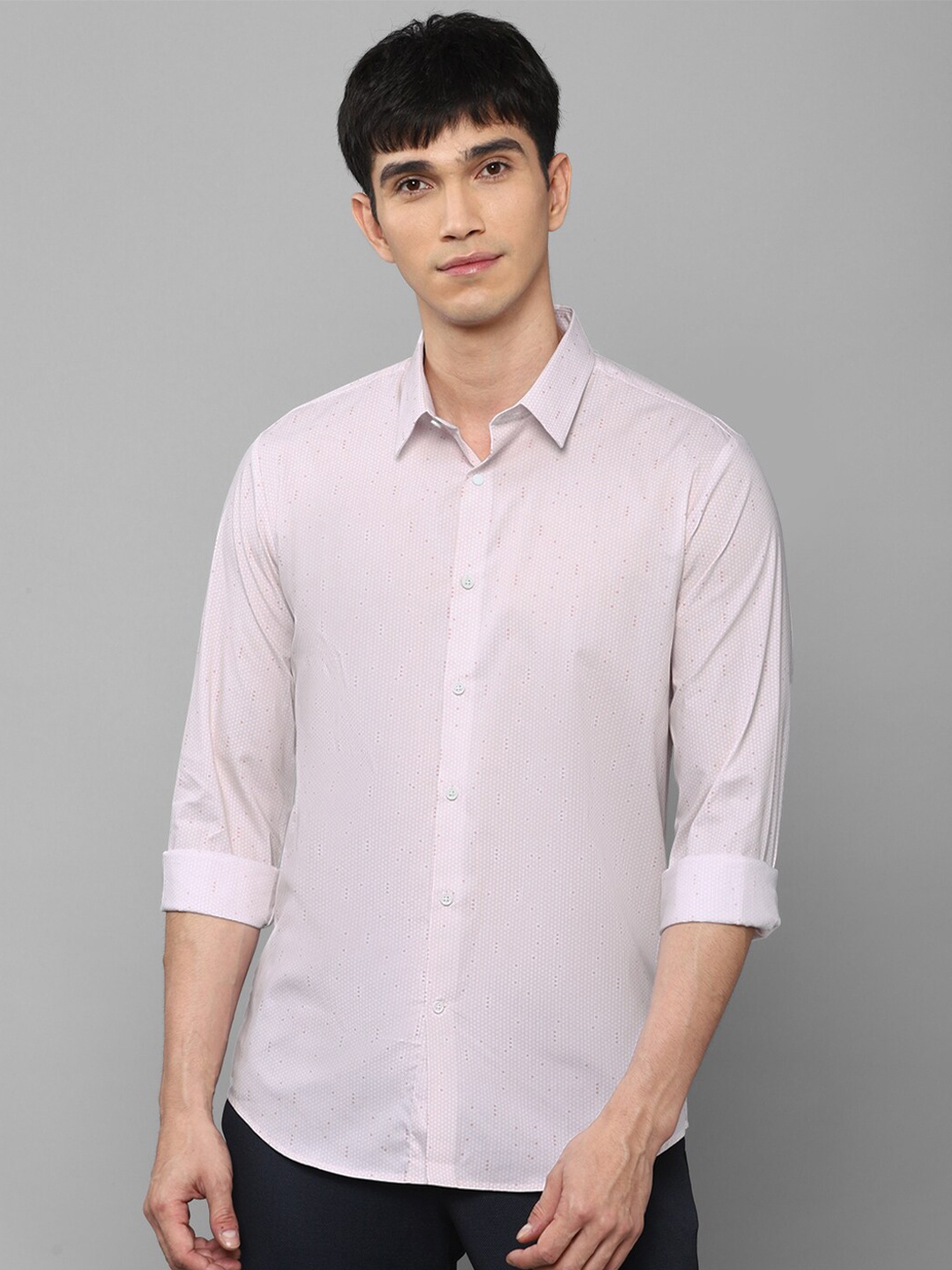 

Louis Philippe Ath.Work Men Pink Slim Fit Printed Casual Shirt