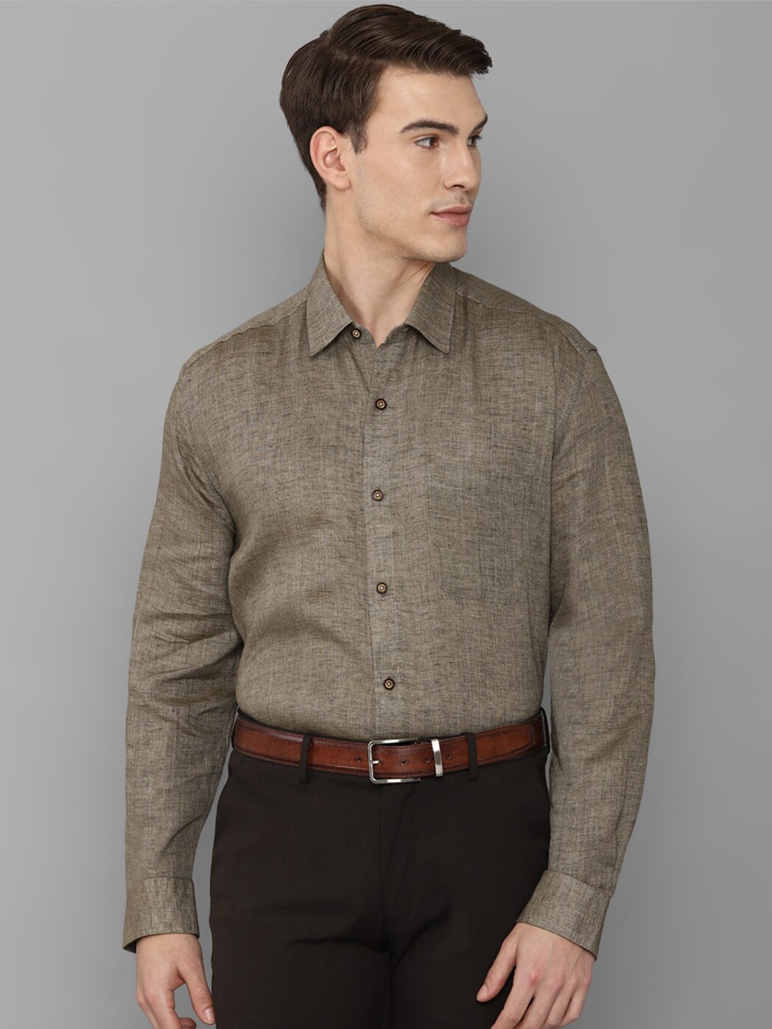 

Luxure by Louis Philippe Men Brown Slim Fit Shirt