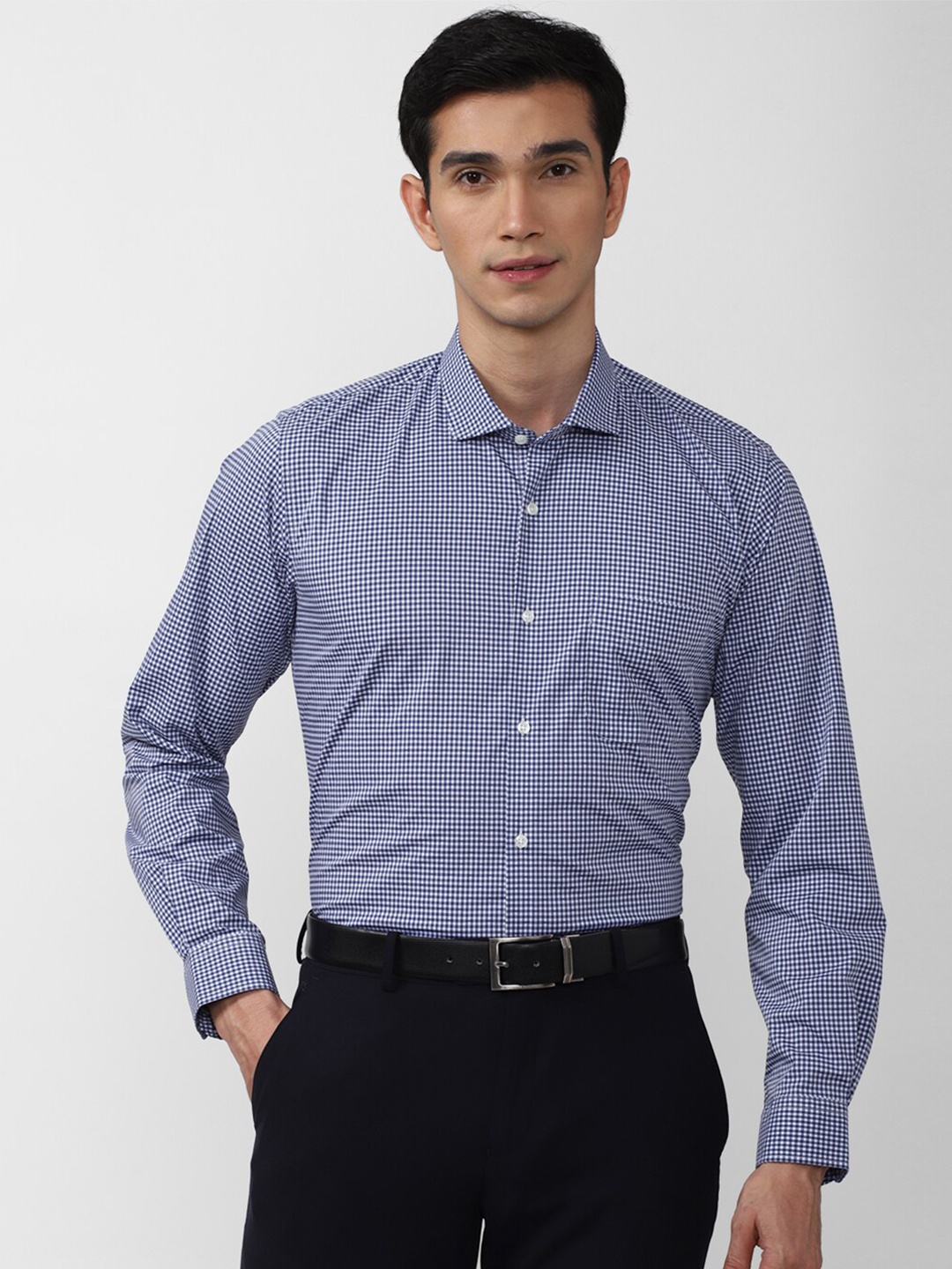 

Peter England Men Blue Micro Checks Checked Formal Shirt