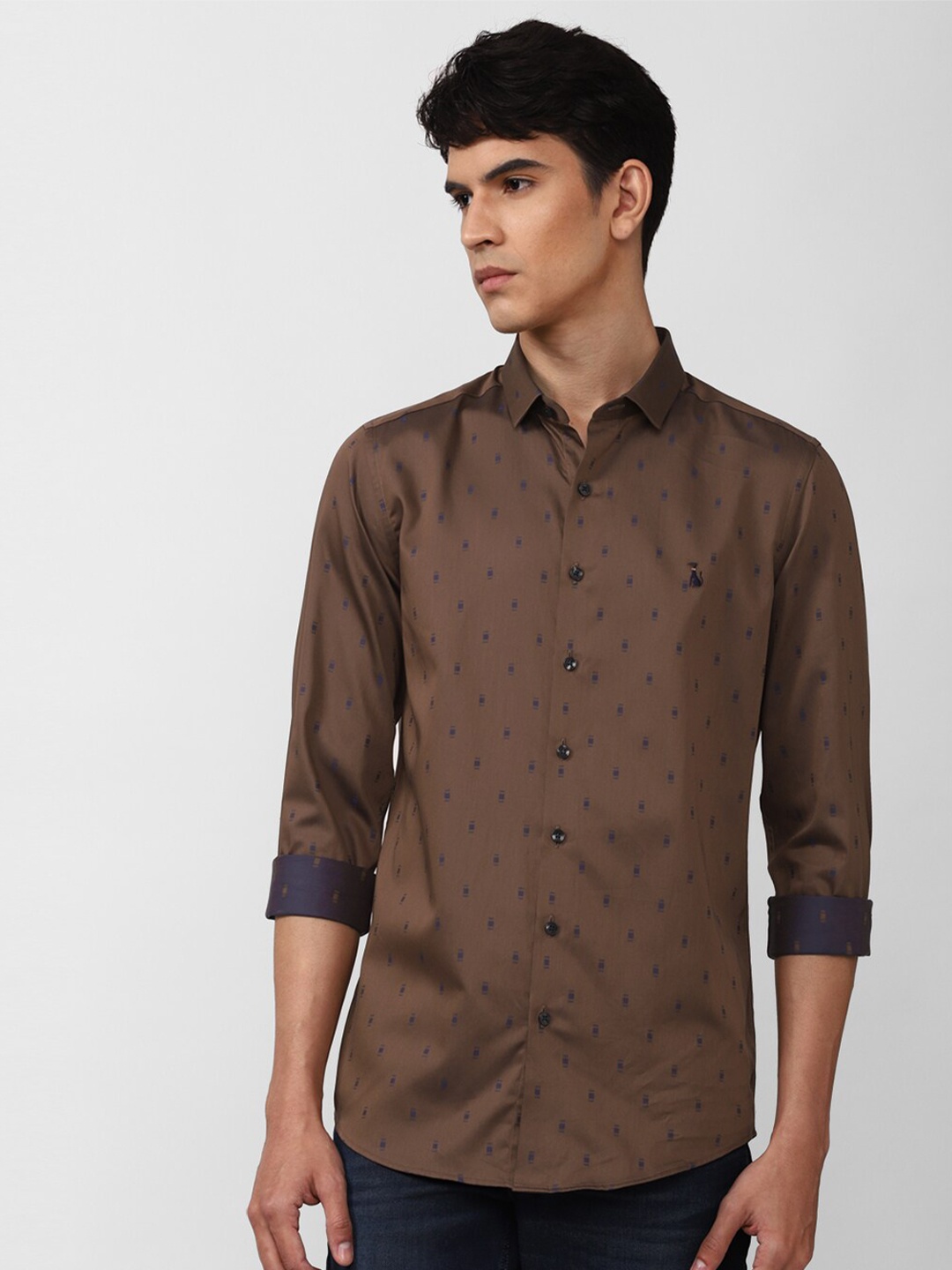 

SIMON CARTER LONDON Men Brown Slim Fit Printed Casual Shirt