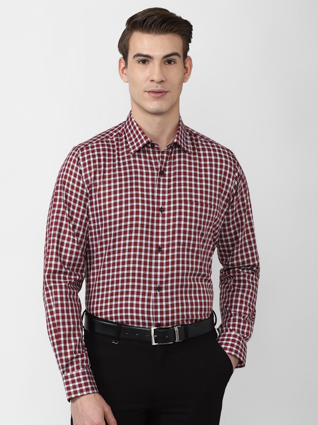 

Van Heusen Men Maroon Gingham Checks Cotton Casual Shirt