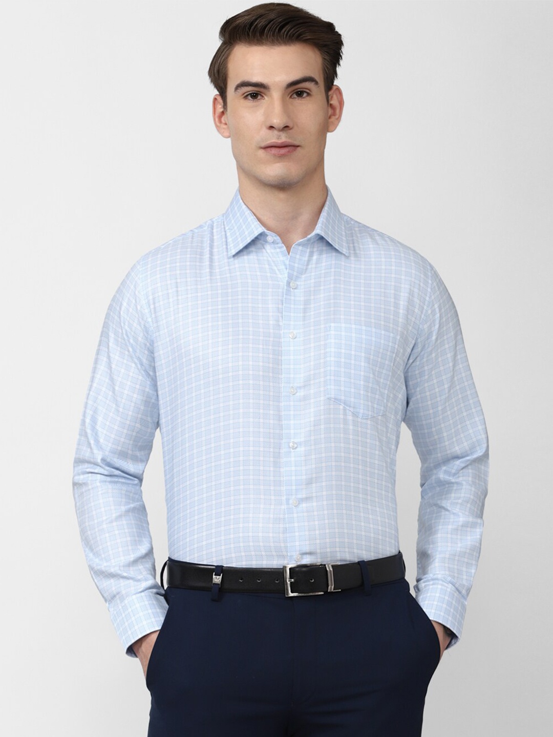 

Van Heusen Men Blue Pure Cotton Slim Fit Checked Casual Shirt