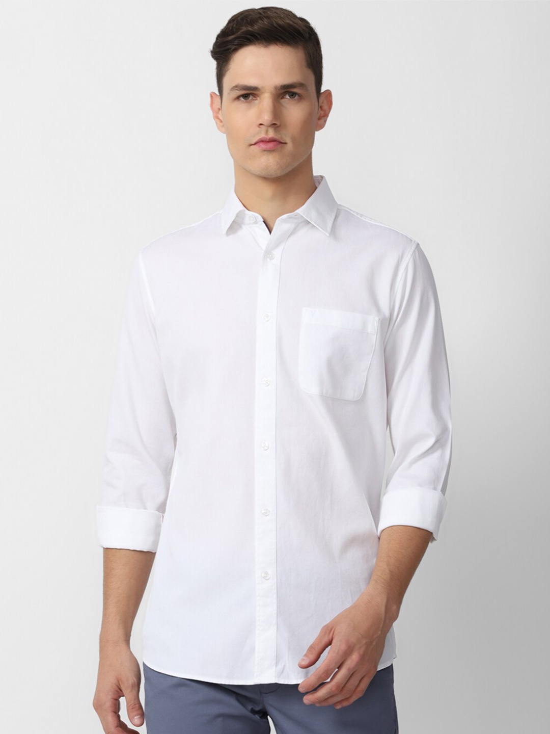 

Van Heusen Sport Men White Slim Fit Casual Shirt