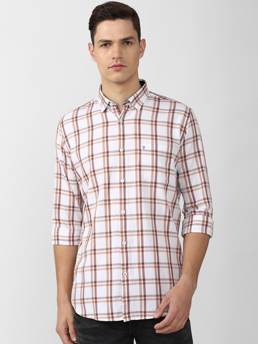 

Van Heusen Sport Men White Slim Fit Checked Casual Shirt