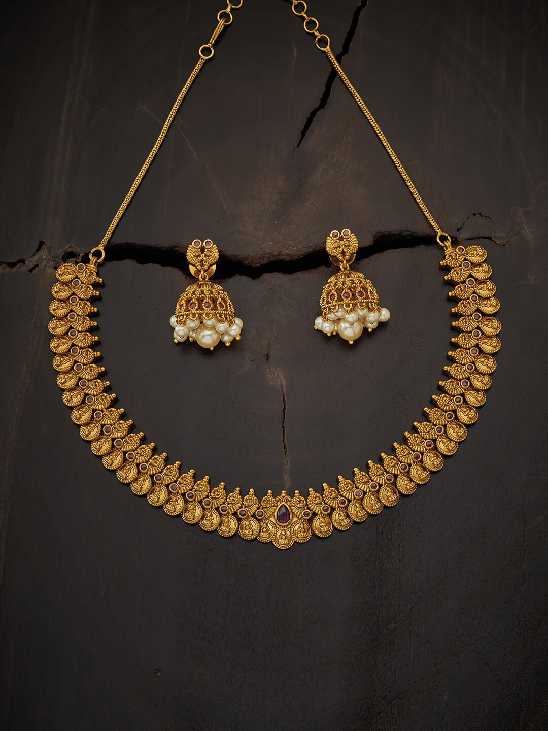 

Kushal's Fashion Jewellery Gold-Toned Red Stone-Studded Jewellery Set