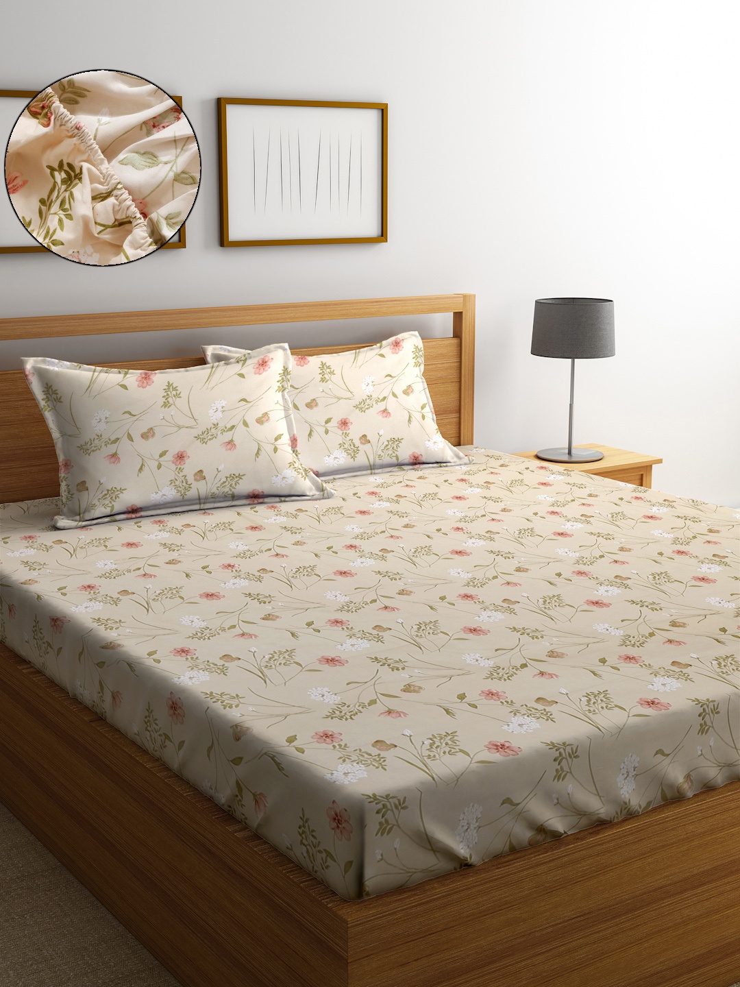 

SOKNACK Pink & Green Floral 300 TC King Bedsheet with 2 Pillow Covers
