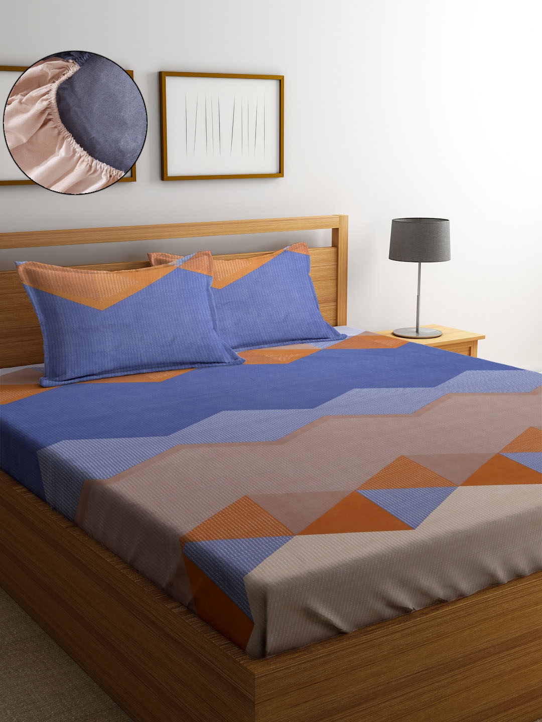 

SOKNACK Blue & Rust Geometric 300 TC King Bedsheet with 2 Pillow Covers