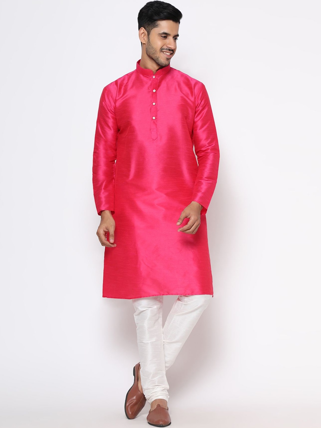 

Vastrasky Global Men Pink Pure Cotton Kurta with Pyjamas