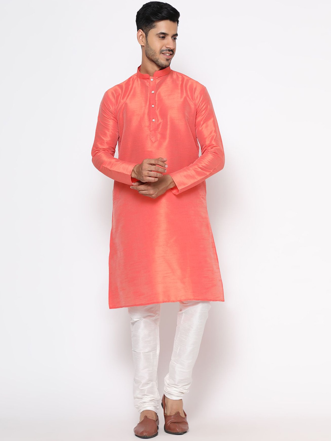 

Vastrasky Global Men Peach-Coloured Pure Cotton Kurta with Pyjamas