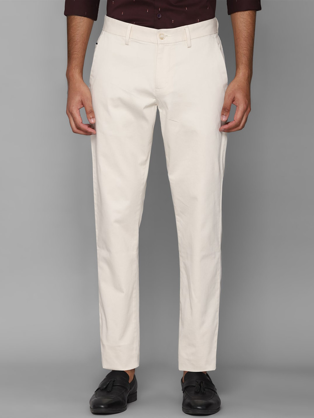 

Allen Solly Men Cotton Beige Slim Fit Trousers