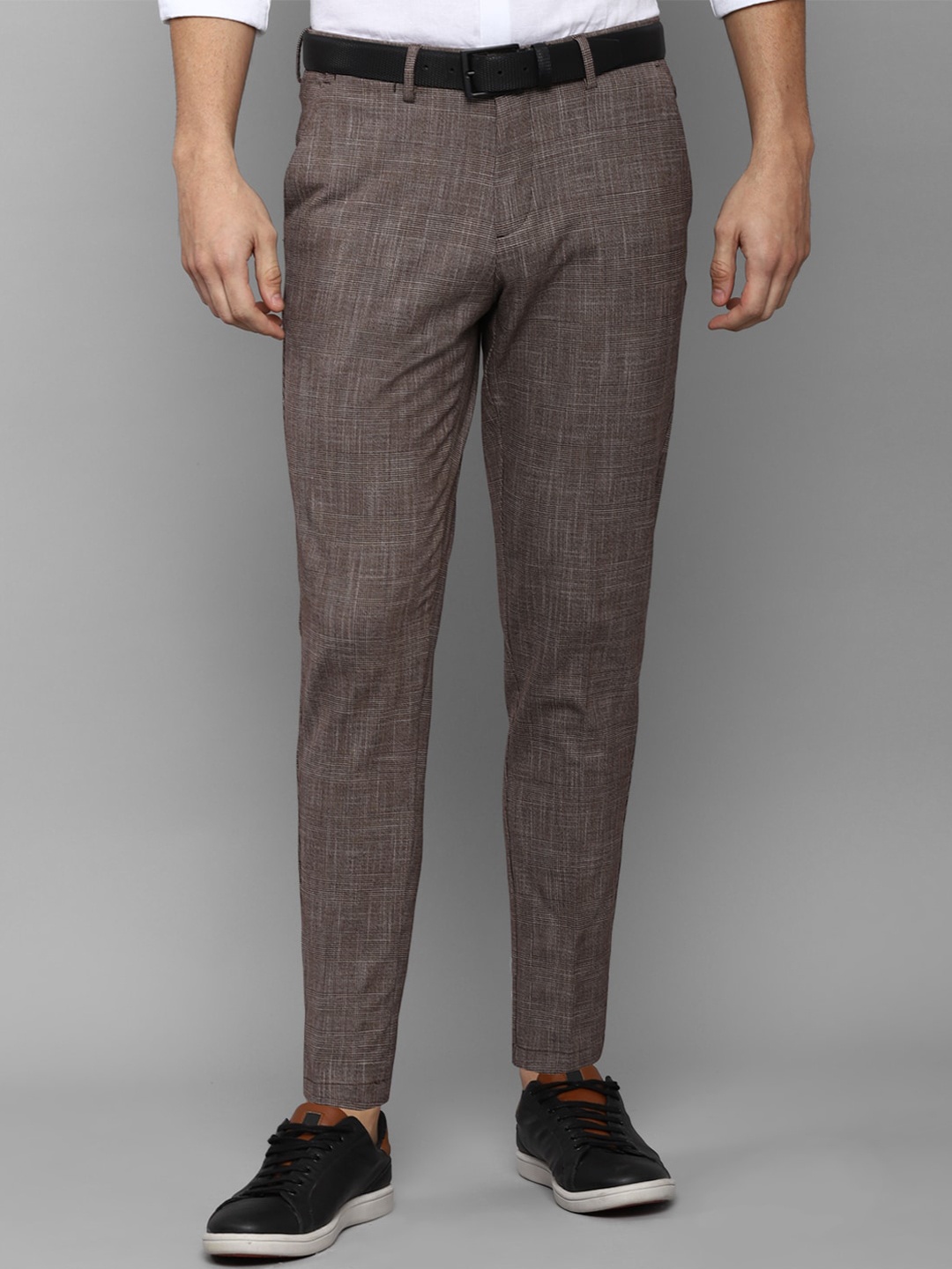 

Allen Solly Men Brown Slim Fit Trousers