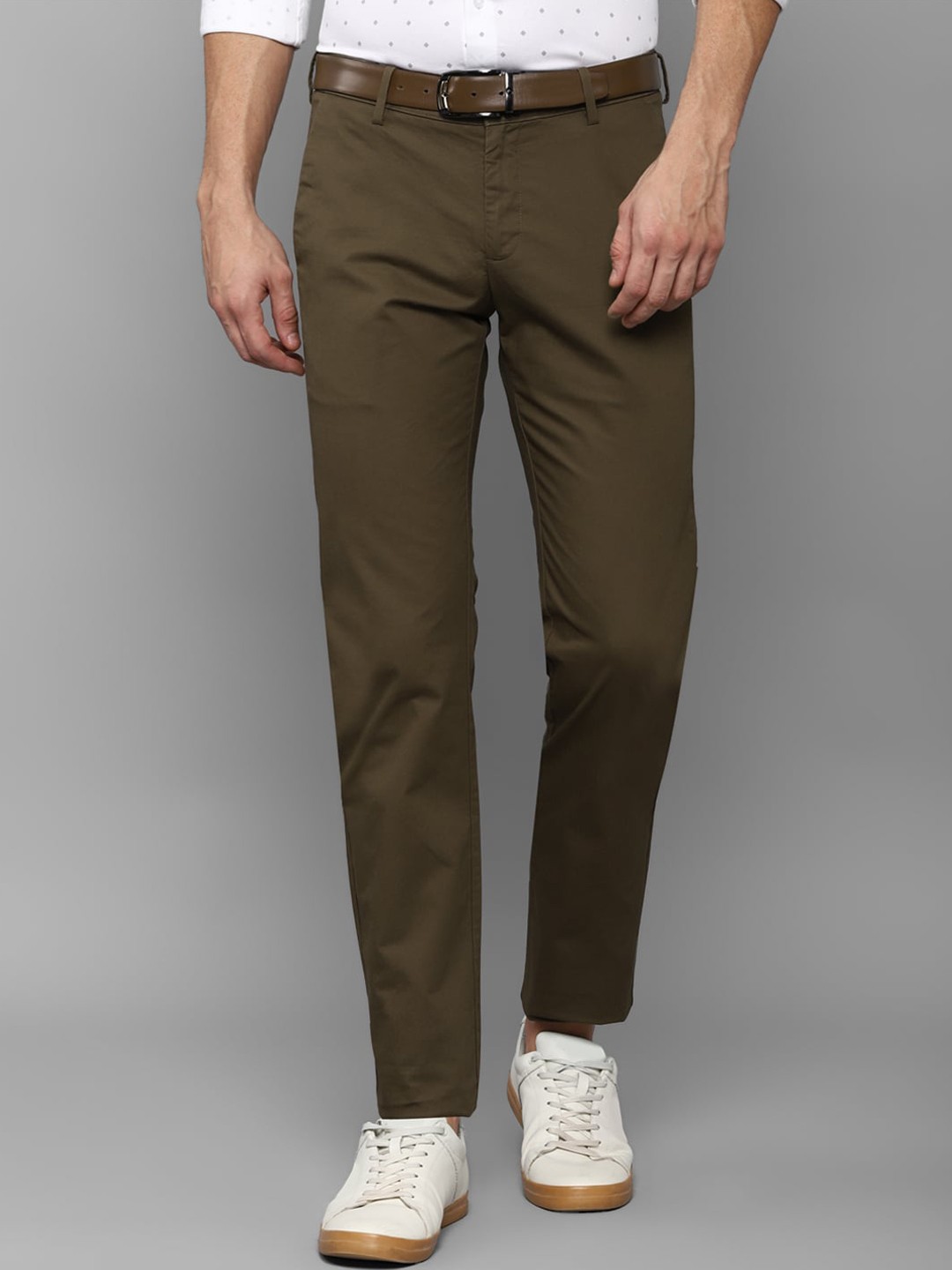 

Allen Solly Men Brown Slim Fit Cotton Trousers