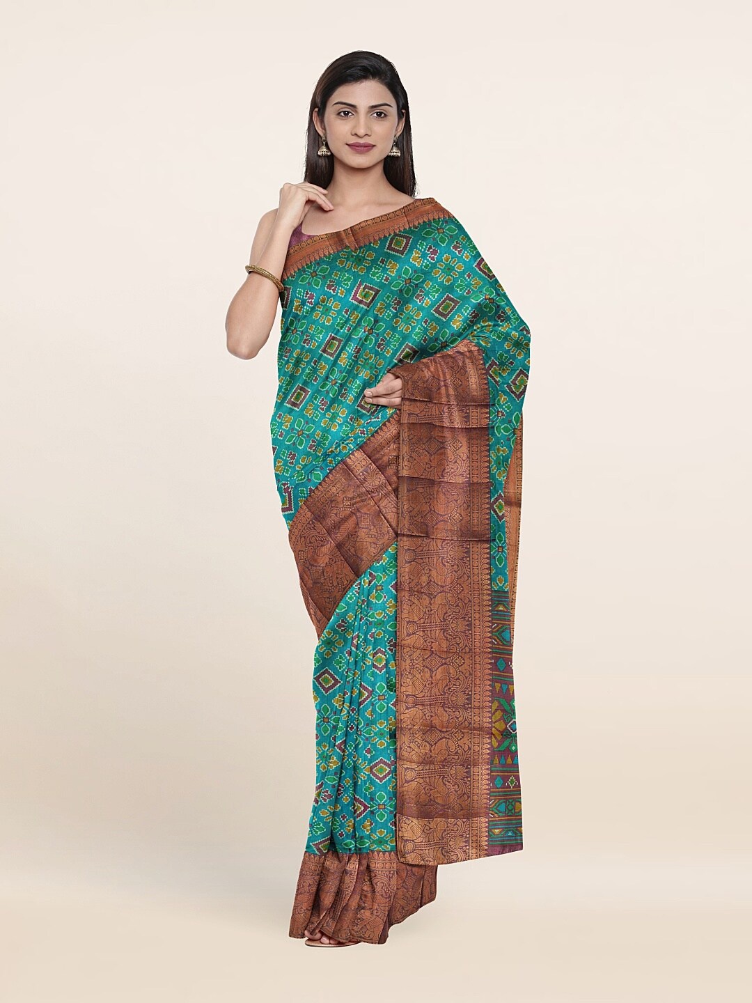

Pothys Green & Gold-Toned Ethnic Motifs Zari Art Silk Saree