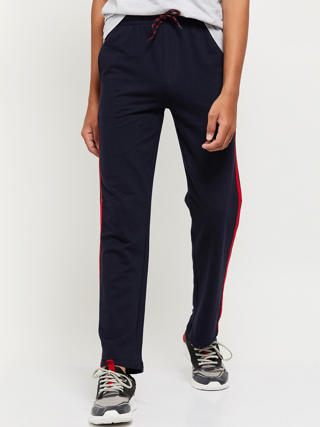 

max Boys Blue Solid Pure Cotton Track Pants